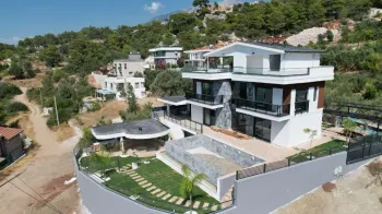 Detached sea panorama luxury villa in Faralya